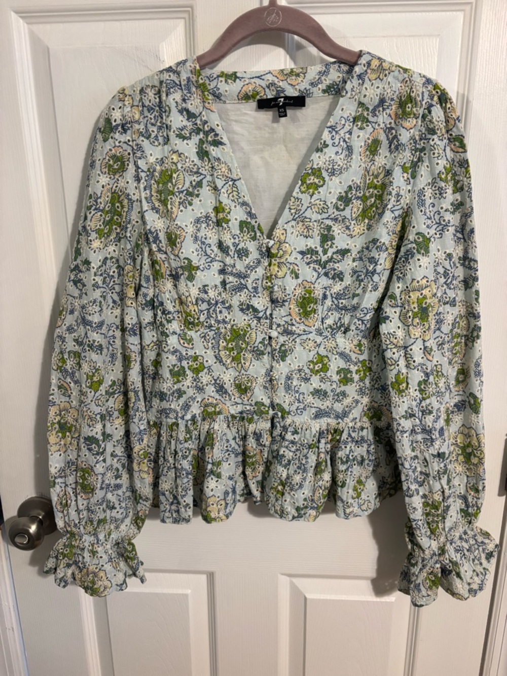 😍7 For All Mankind Cotton Light Blue and Green Floral Blouse SIZE XS